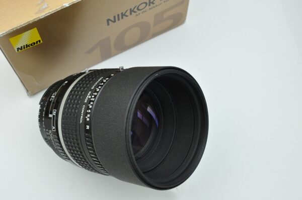 Nikon Nikkor 135mm DC 2.0 AF - neuwertig - TOP