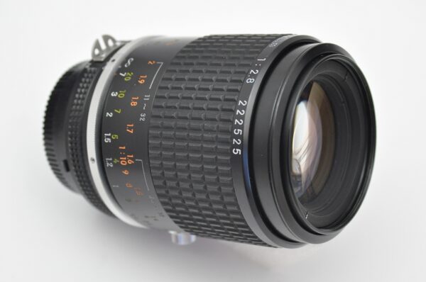 Nikon Mirco Nikkor 105mm 2.8 AIS CRC Mechanik - höchste Bildqualität