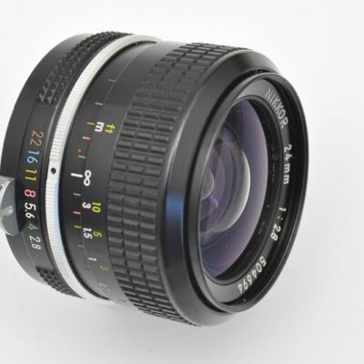 Nikon Nikkor 24mm 2.8 - Non-AI - extrem scharfes Objektiv schon ab Blende 2.8